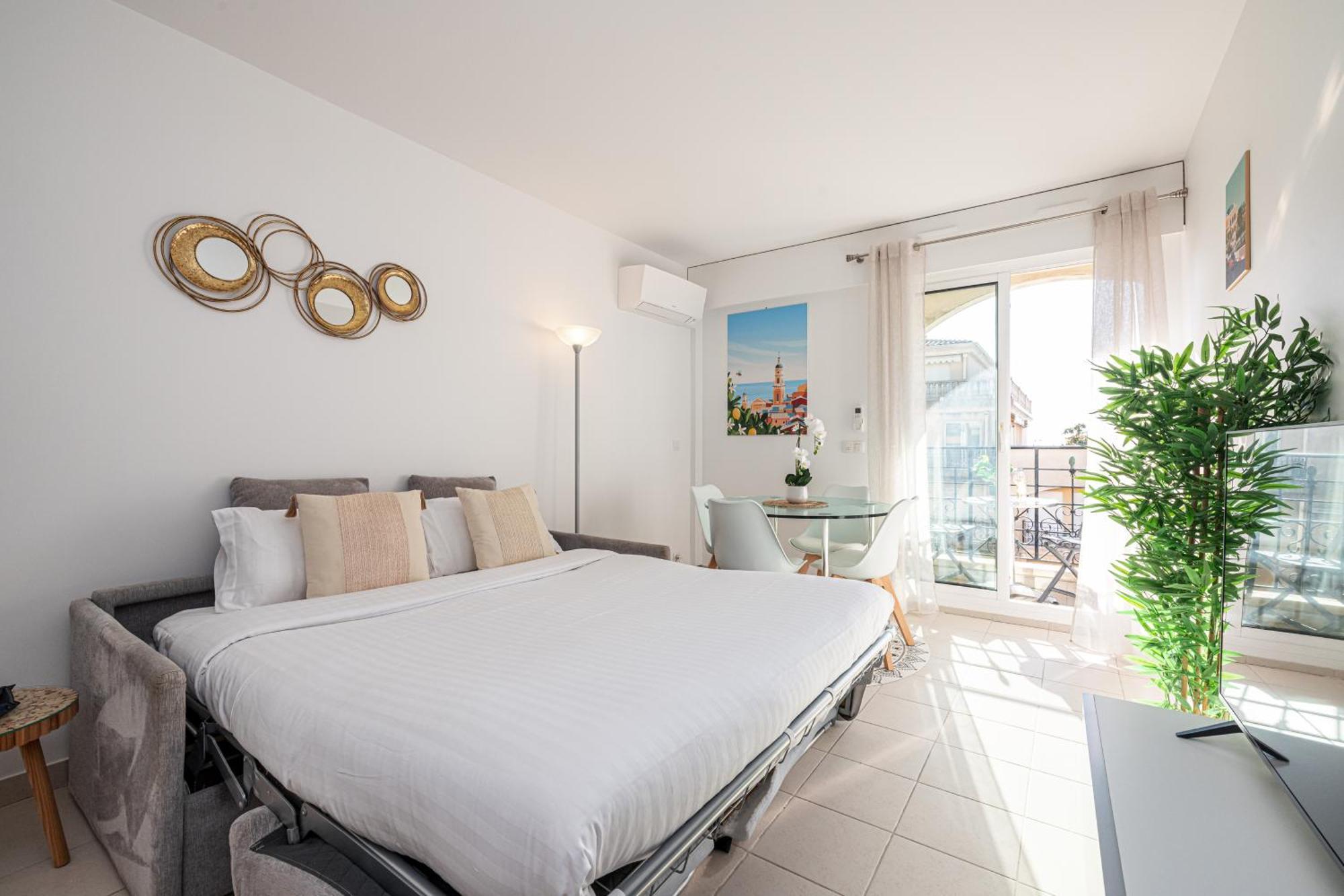 St.Roch : Vue Mer, Parking, Clim Menton Bagian luar foto